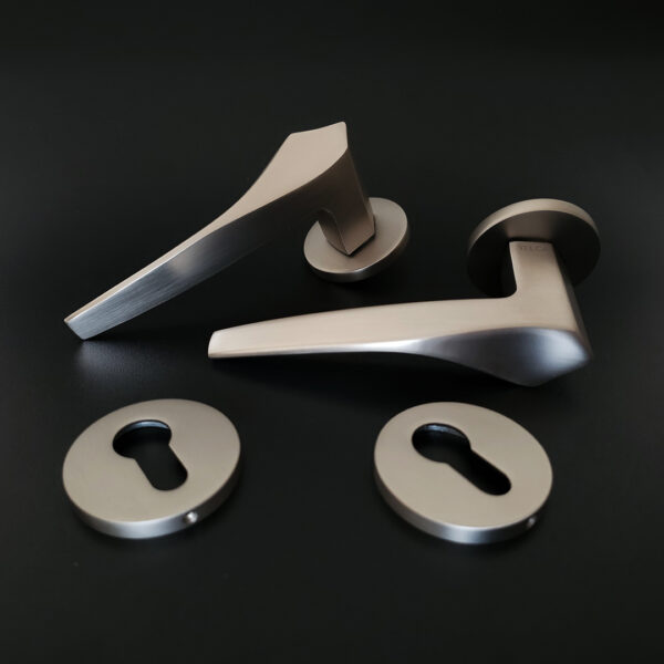 GIO Series - Gambar 2